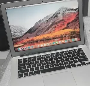 New Laptop Apple MacBook Air 2017 8GB Intel Core i5 SSD 128GB
