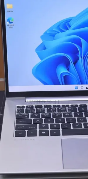 New Laptop HP EliteBook 840 G9 16GB Intel Core i7 SSD 512GB