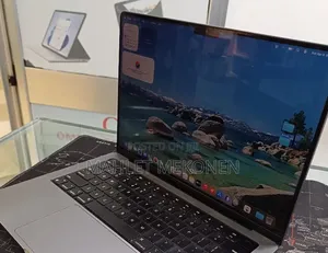 New Laptop Apple MacBook Pro 2021 M1 16GB Apple M1 Pro SSD 512GB