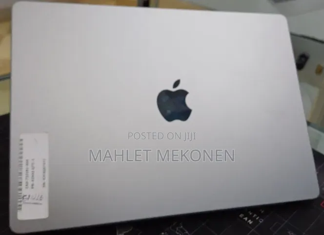 New Laptop Apple MacBook Pro 2021 M1 16GB Apple M1 Pro SSD 512GB