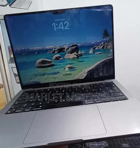New Laptop Apple MacBook Pro 2021 M1 16GB Apple M1 Pro SSD 512GB