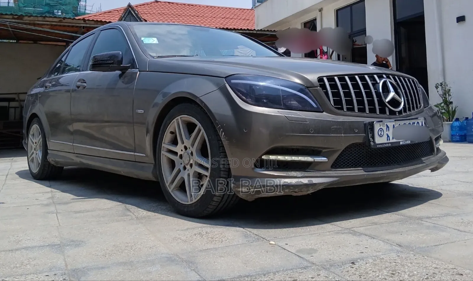 Mercedes-Benz C180 2010 Brown