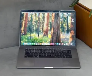 New Laptop Apple MacBook Pro 2019 32GB Intel Core i9 SSD 1T