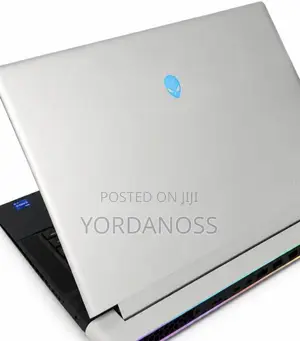 New Laptop Alienware X16 r1 32GB Intel Core i9 SSD 1T