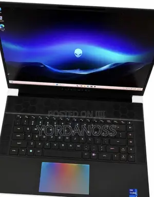 New Laptop Alienware X16 r1 32GB Intel Core i9 SSD 1T