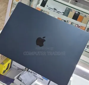 New Laptop Apple MacBook Air 2025 M4 16GB Intel Core i5 SSD 256GB