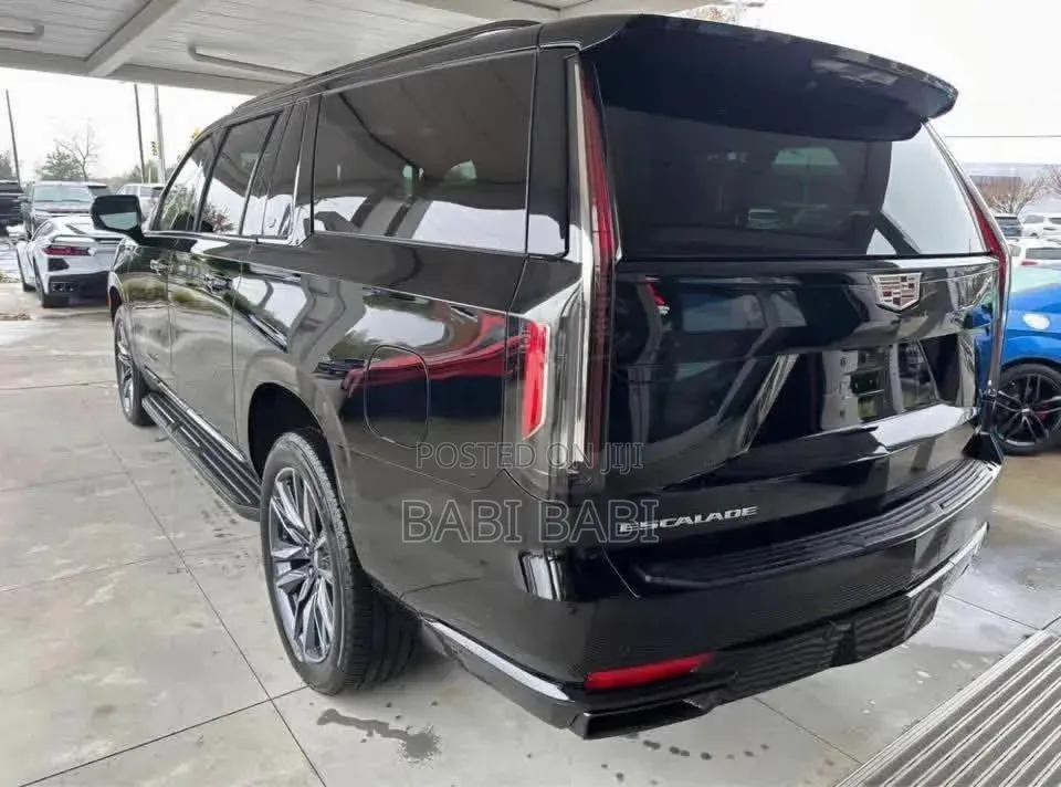 Cadillac Escalade 2023 Matt Black