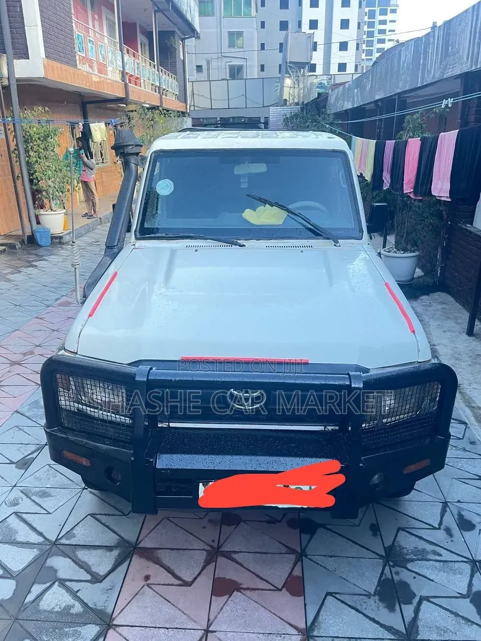 Toyota Land Cruiser 2012 White