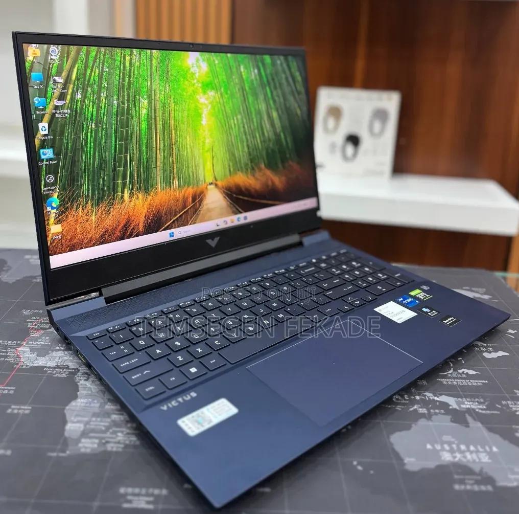 New Laptop HP Victus 16 16GB Intel Core i7 SSD 512GB