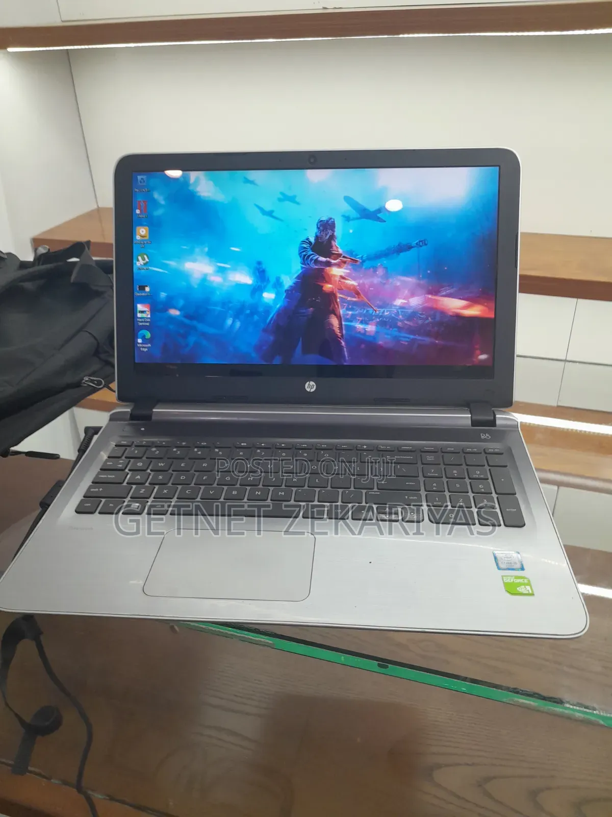 New Laptop HP Pavilion 15 8GB Intel Core i5 HDD 1T