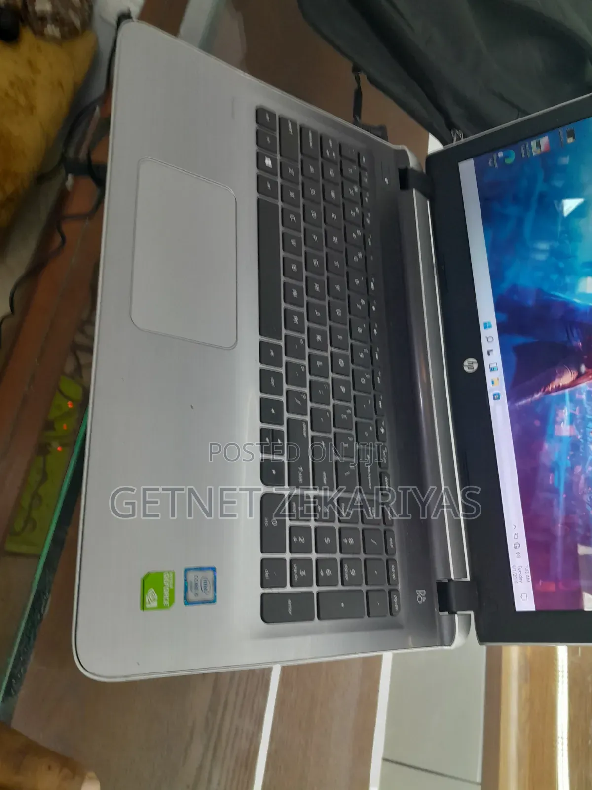 New Laptop HP Pavilion 15 8GB Intel Core i5 HDD 1T