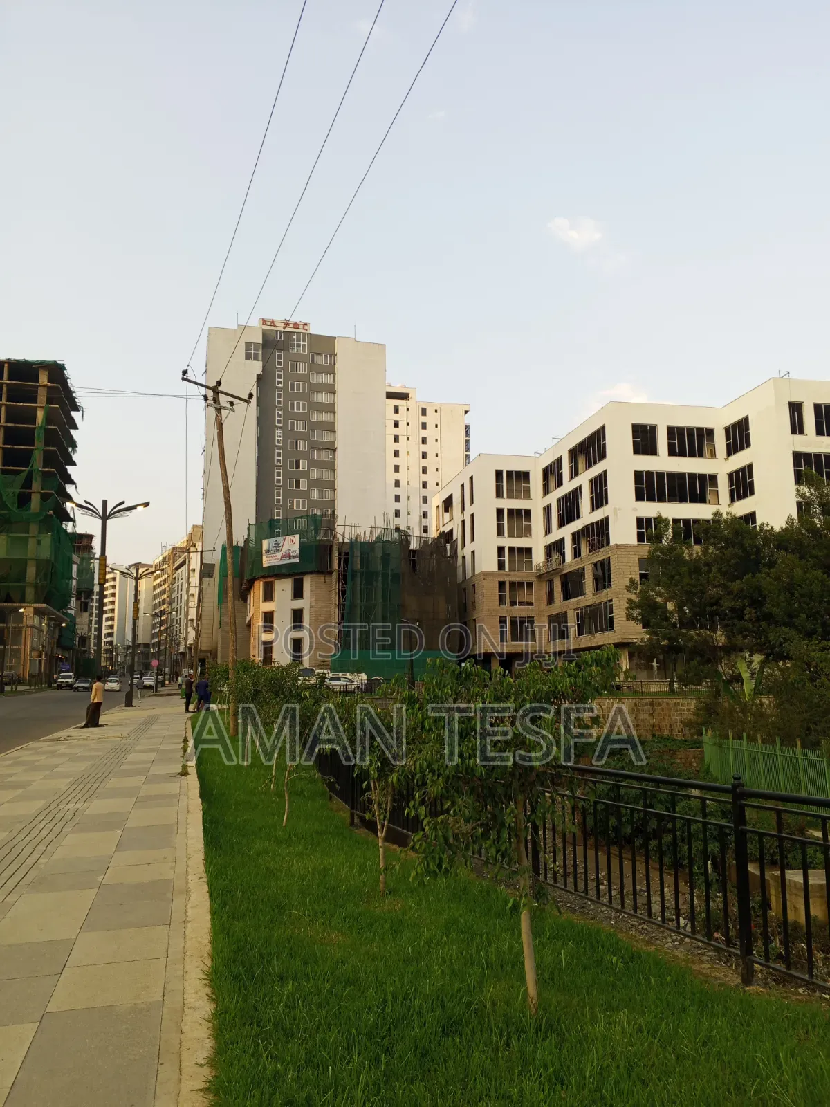 4bdrm Apartment in አሚባራ, Arada for sale