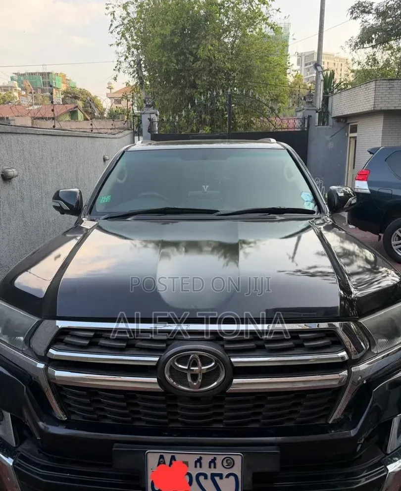 Toyota Land Cruiser 2009 Black