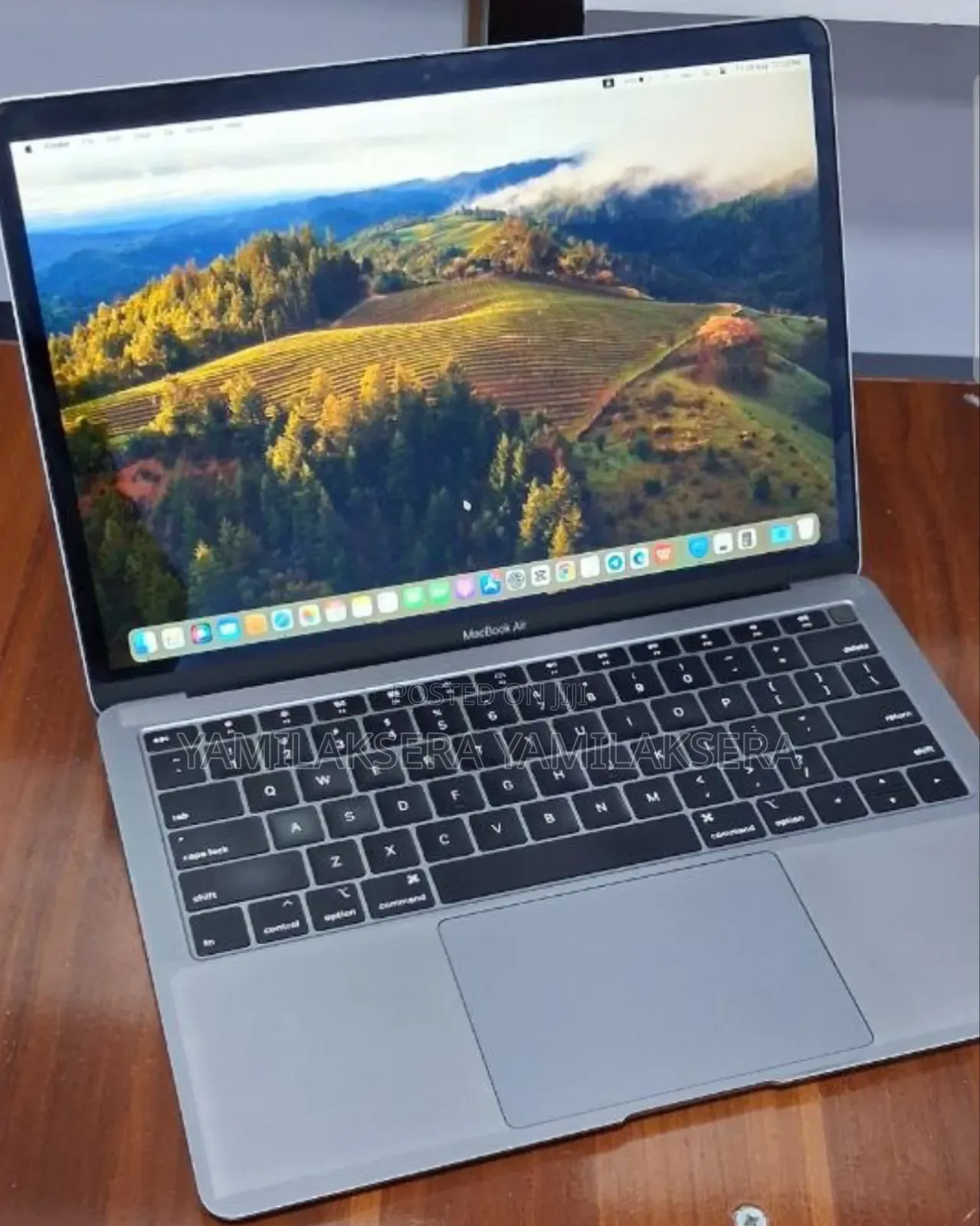 New Laptop Apple MacBook Air 2019 8GB Intel Core i5 SSD 128GB