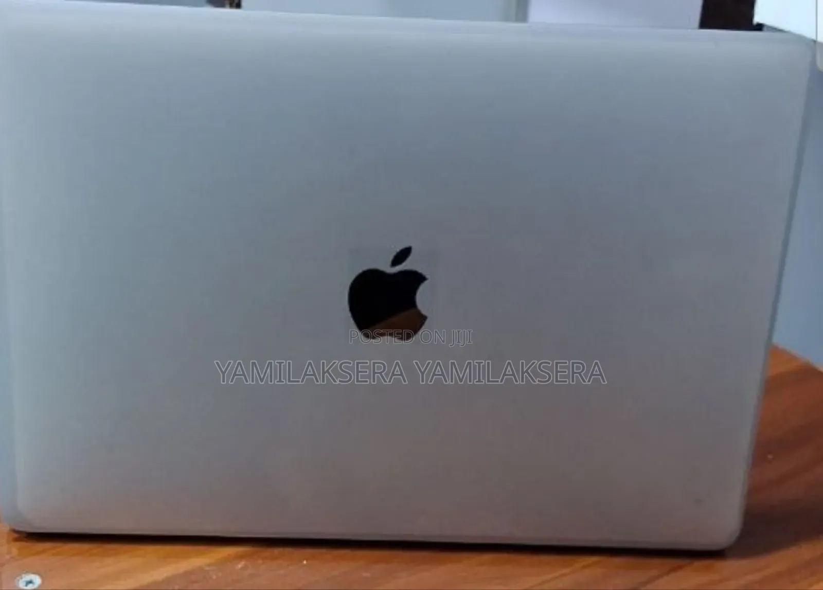 New Laptop Apple MacBook Air 2019 8GB Intel Core i5 SSD 128GB
