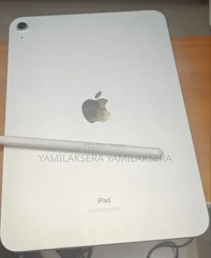 New Apple iPad 10.2 (2021) 64 GB Silver