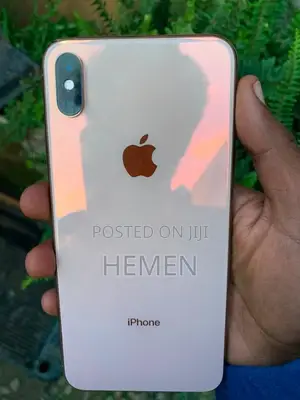 Apple iPhone XS Max 64 GB Gold