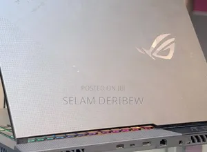 New Laptop Asus ROG Strix G17 16GB AMD Ryzen 7 SSD 512GB