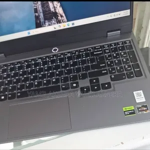 New Laptop Lenovo LOQ 15AHP10 16GB AMD Ryzen 7 SSD 512GB