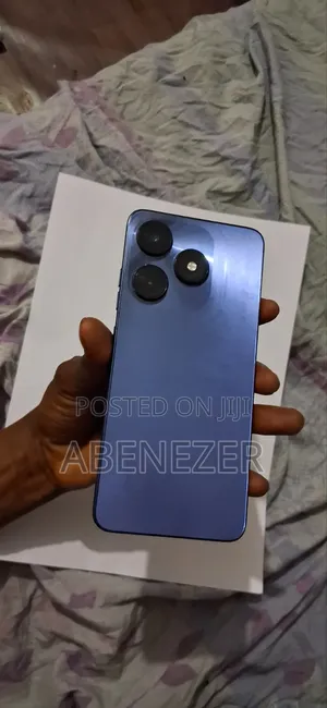 Tecno Spark 10 128 GB Blue