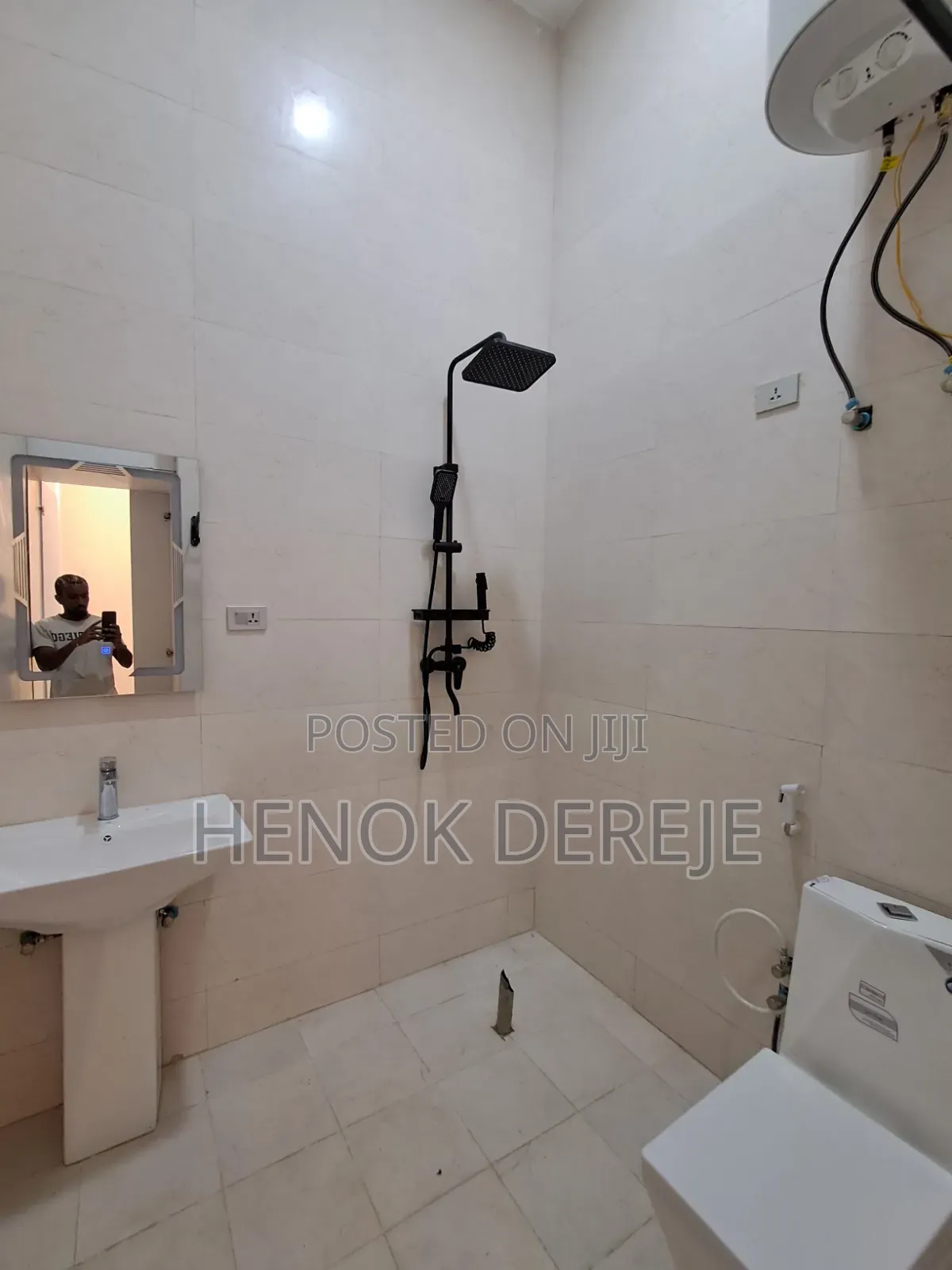 Furnished 4bdrm Villa in Oromia-Finfinne for sale