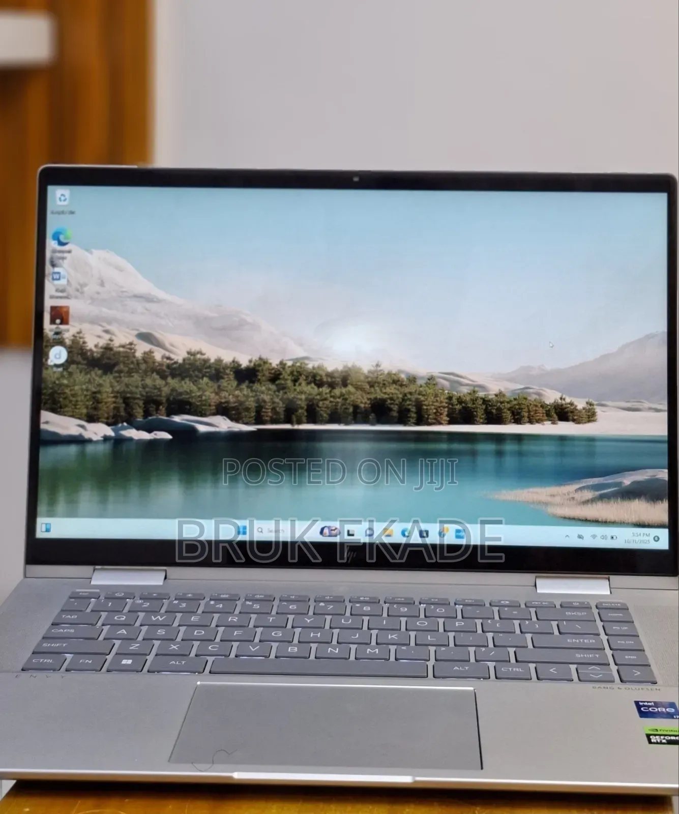 New Laptop HP Envy x360 16GB Intel Core i7 SSD 1T