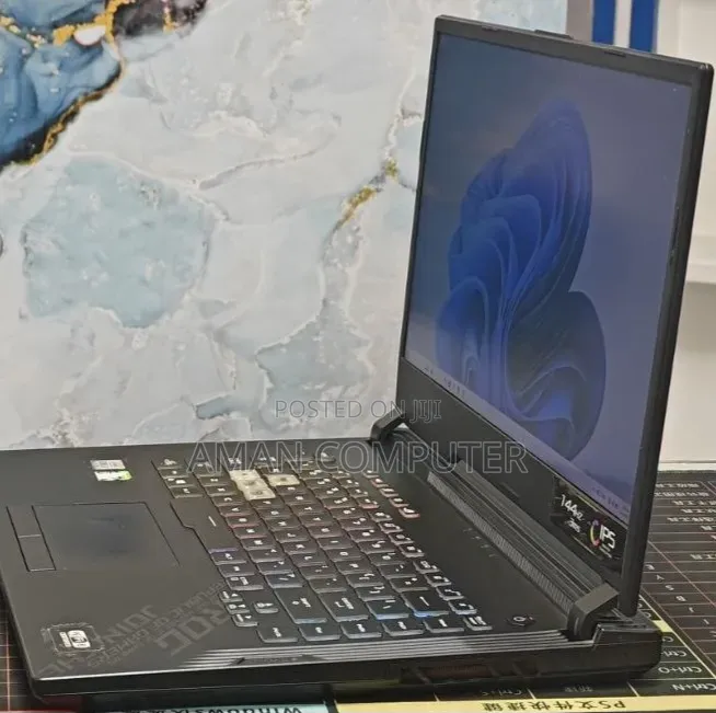 New Laptop Asus ROG Strix G15 16GB Intel Core i7 SSD 512GB