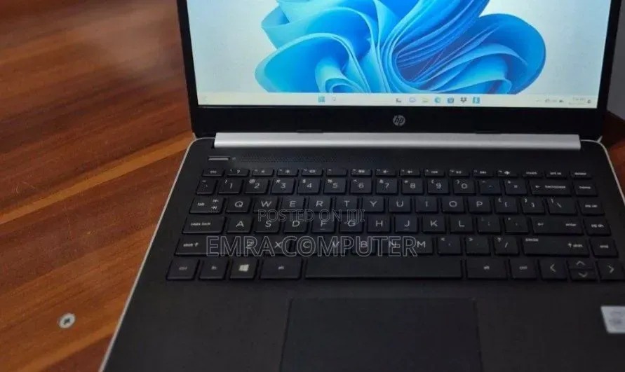 New Laptop HP 8GB Intel Core i5 SSD 256GB