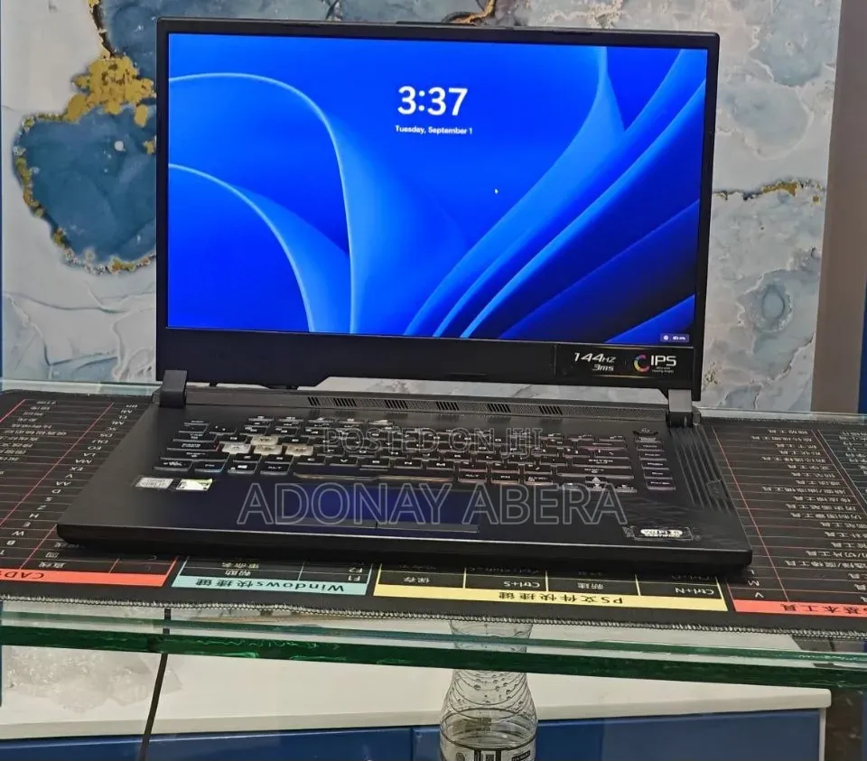 New Laptop Asus 16GB Intel Core i7 SSD 512GB