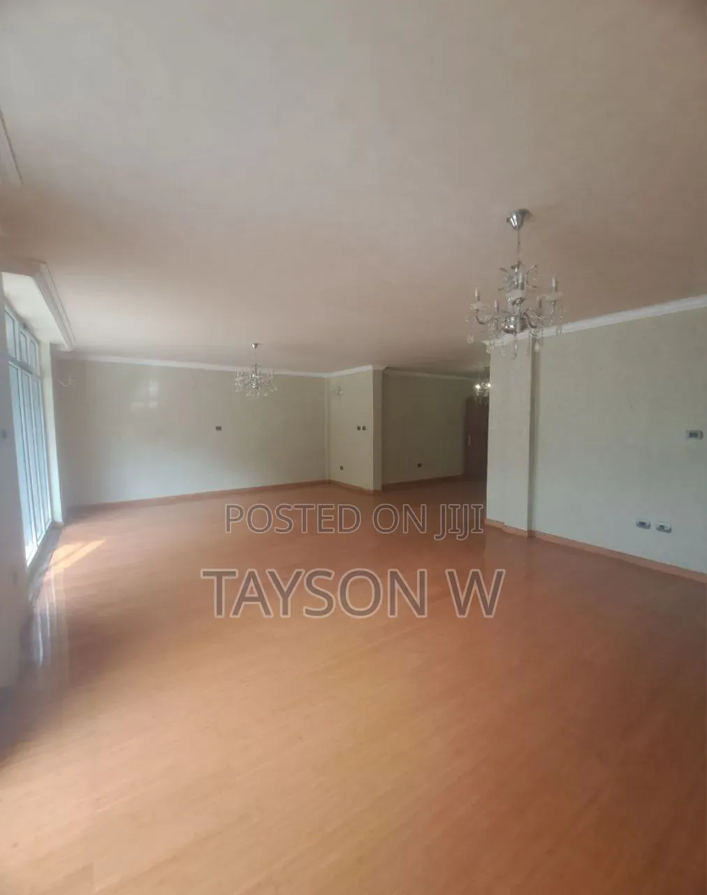 7bdrm House in Addis Ababa Ayat, Bole for sale