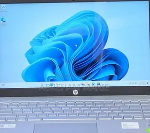 New Laptop HP Pavilion 14 8GB Intel Core i5 SSD 512GB