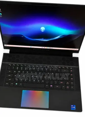 New Laptop Alienware 16x Aurora 32GB Intel Core i9 SSD 1T