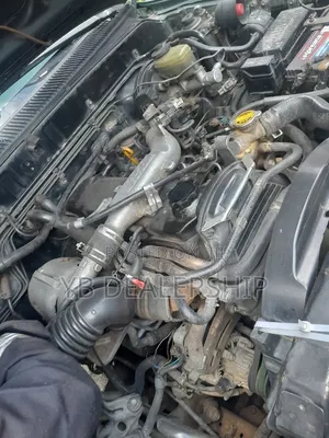 Toyota Hilux 2000 Green