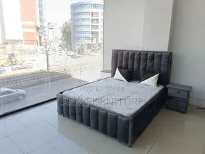 Plain 1.50 Meter Bed With Durability. አልጋ