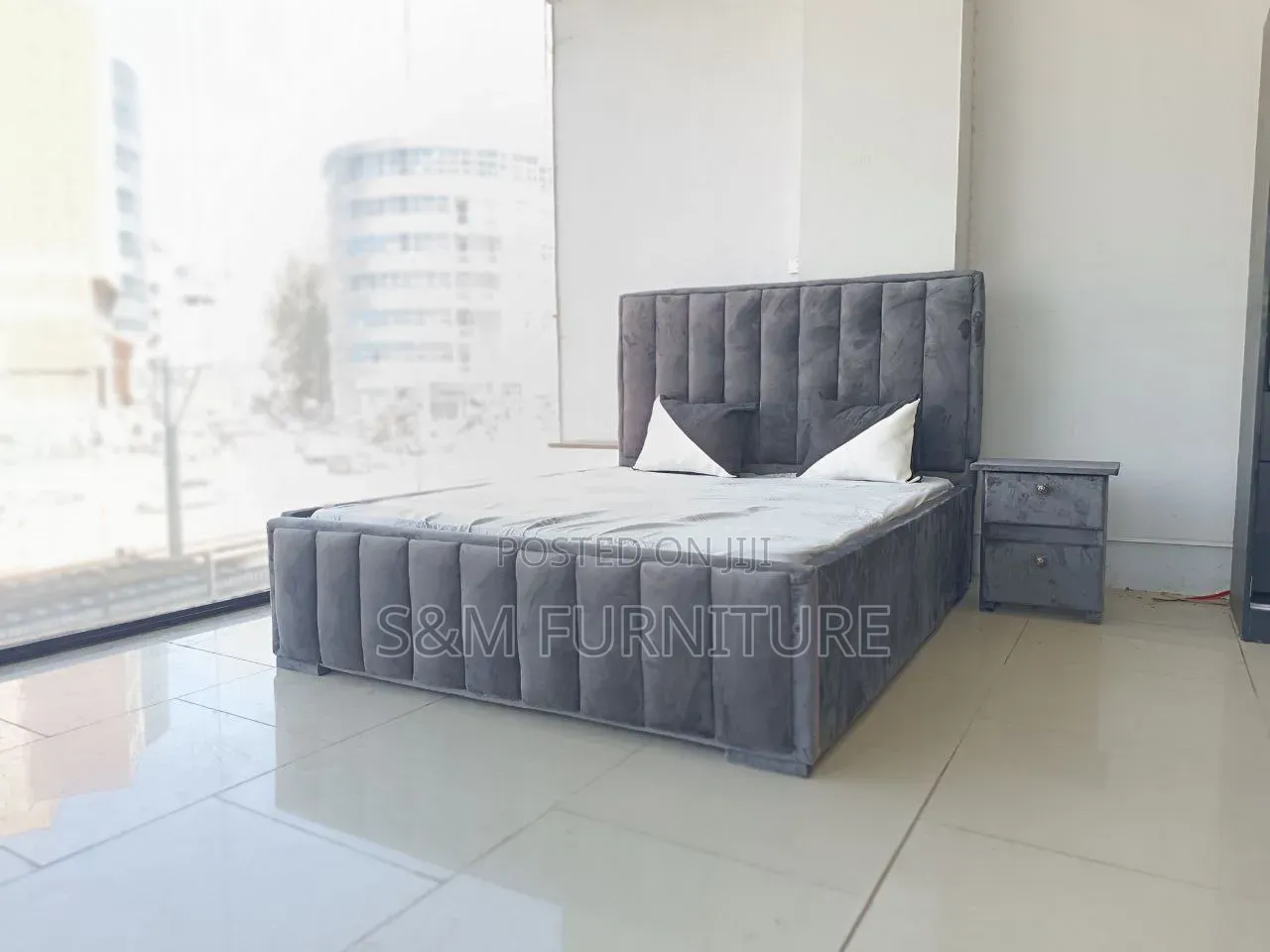 Plain 1.50 Meter Bed With Durability. አልጋ