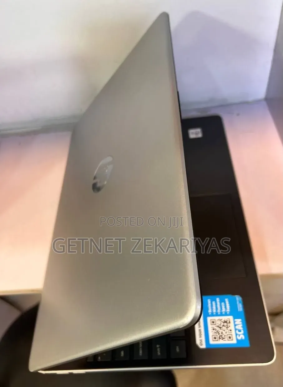 New Laptop HP Stream Notebook 8GB Intel Core i7 SSD 256GB