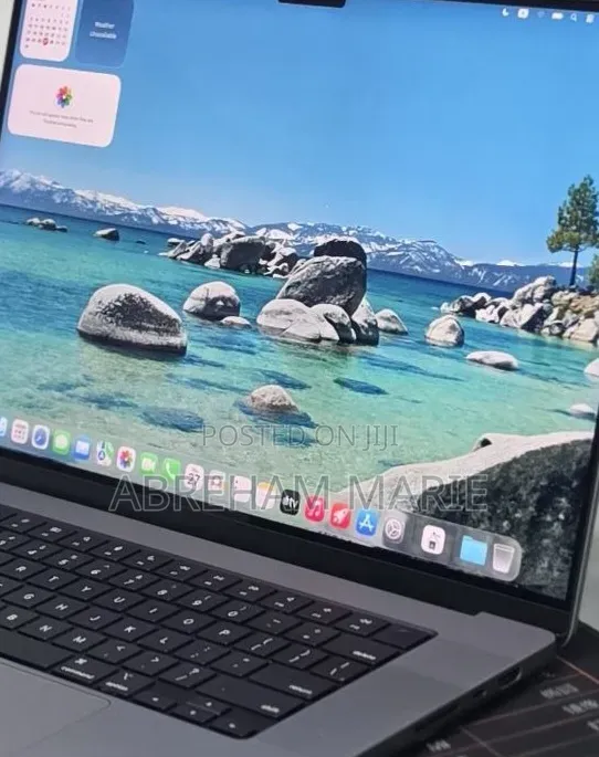 New Laptop Apple MacBook Pro 2021 M1 Max 32GB Apple M1 Max SSD 1T