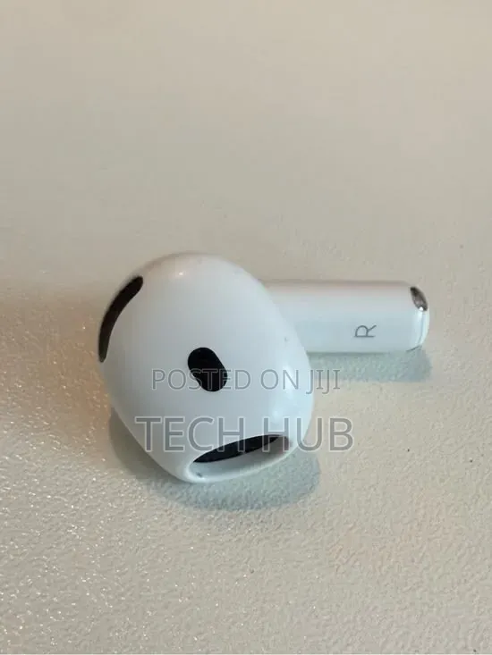 Wireless Air Pods – Clear Sound & Sleek Design
