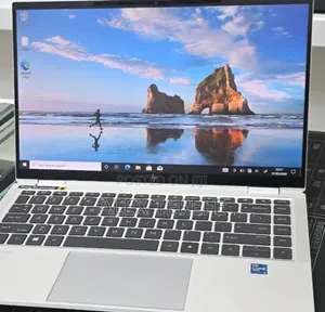 New Laptop HP EliteBook 1040 G8 32GB Intel Core i7 SSD 512GB