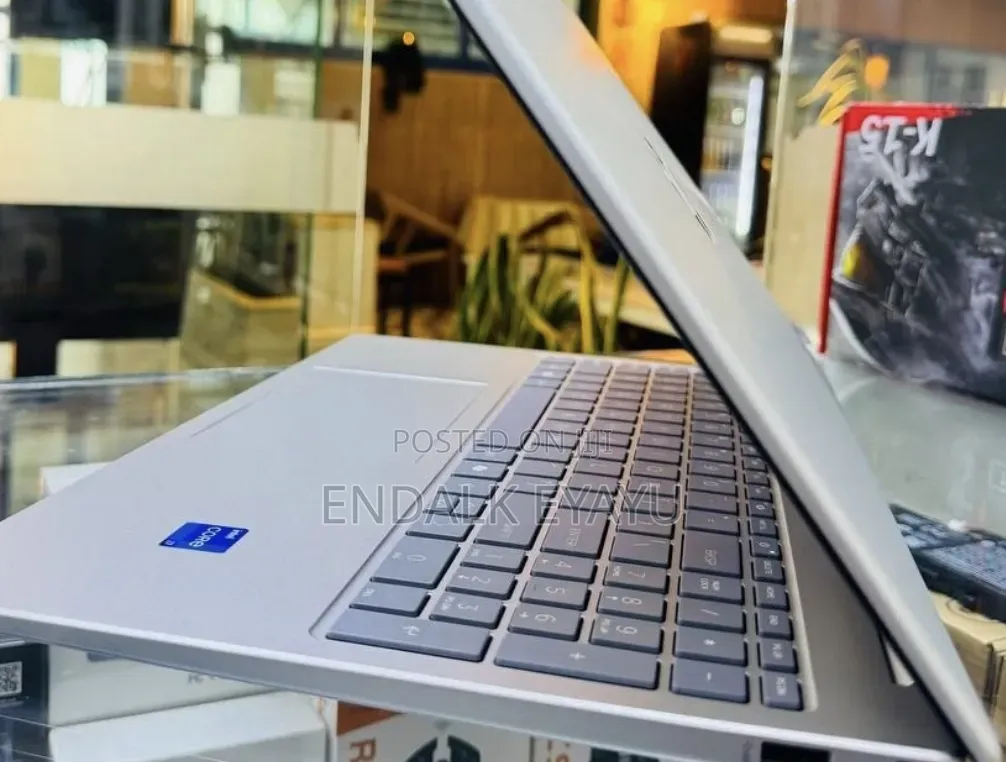 New Laptop HP 16GB Intel Core i7 SSD 1T