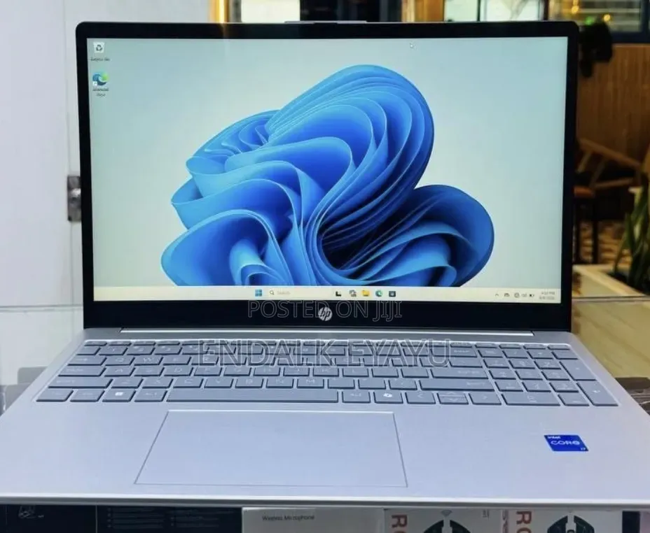 New Laptop HP 16GB Intel Core i7 SSD 1T