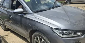 New BYD E2 43 kWh 94 hp FWD 2024 Gray