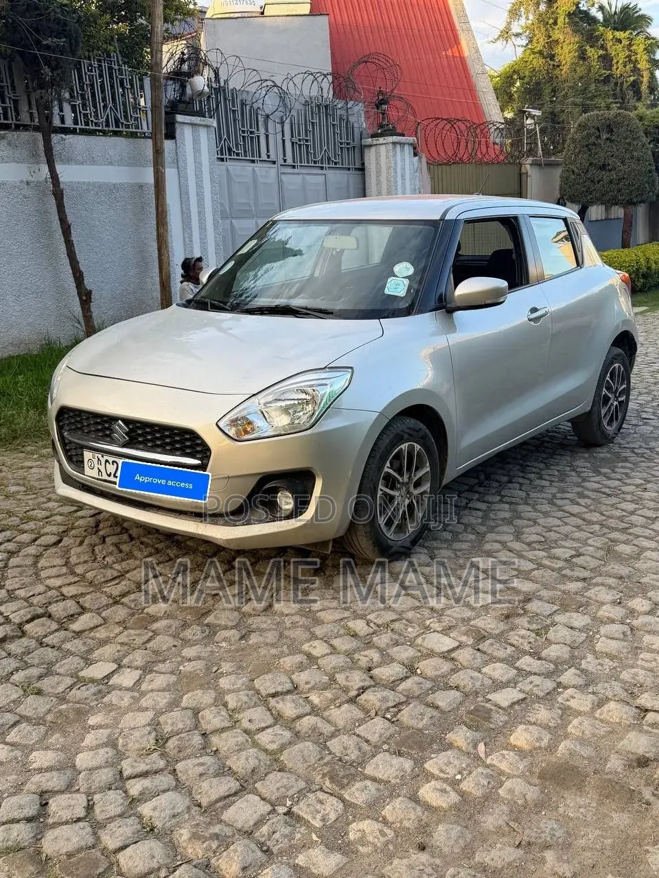 Suzuki Swift 2022 Silver