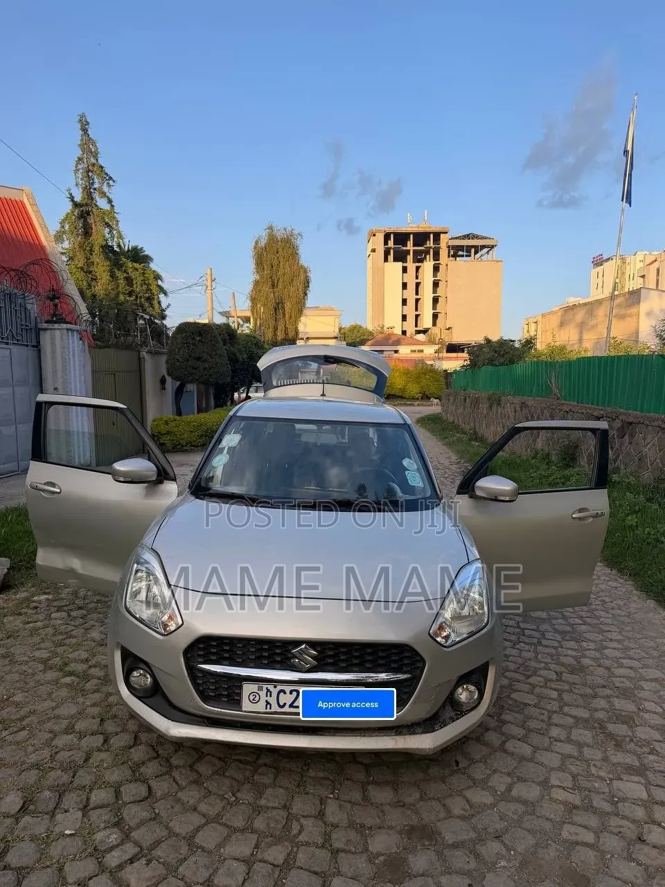 Suzuki Swift 2022 Silver