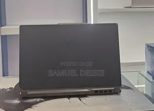 New Laptop MSI Cyborg 15 16GB Intel Core i7 SSD 1T