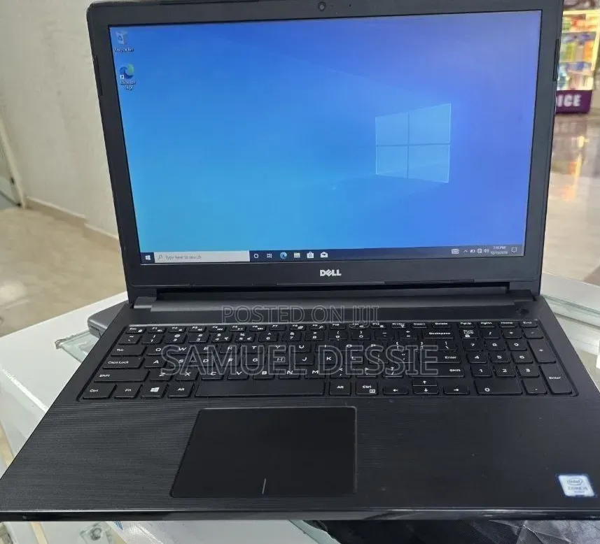 Laptop Dell Latitude 5310 4GB Intel Core i5 HDD 1T