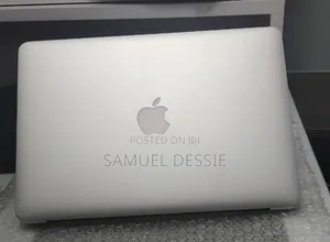 New Laptop Apple MacBook Air 2017 8GB Intel Core i5 SSD 128GB