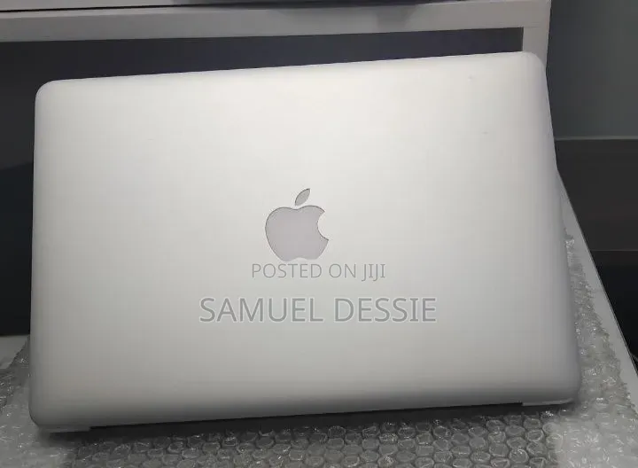New Laptop Apple MacBook Air 2017 8GB Intel Core i5 SSD 128GB