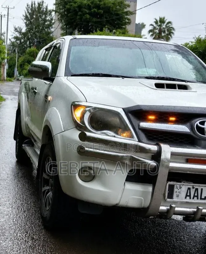 Toyota Hilux 2010