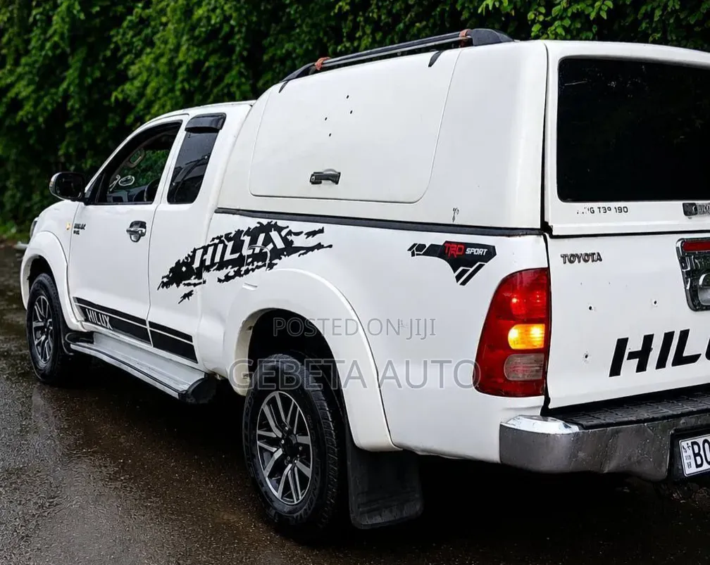 Toyota Hilux 2010